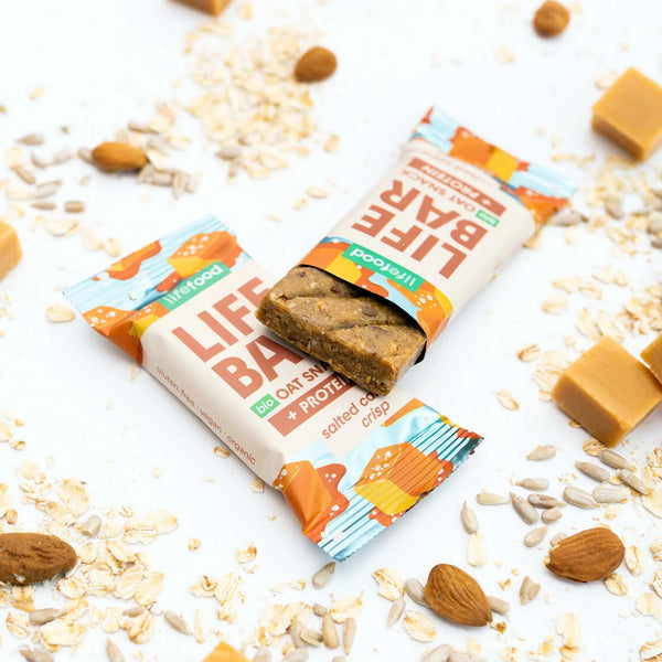 Lifefood Zvýhodněná sada 13 + 2 tyčinky zdarma - Lifebar Oat Snack Protein Salted Caramel Crisp BIO (15 x 40 g)