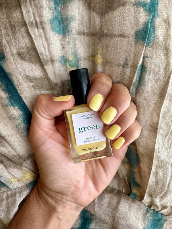 Manucurist Green schnoucí lak na nehty - Mimosa (15 ml)