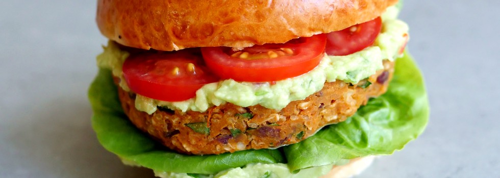Batátový burger (i pro vegany) - videorecept