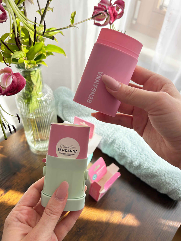 Ben & Anna Tuhý deodorant se znovupoužitelným aplikátorem (40 g) -Love Me