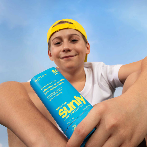 Attitude Dětský opalovací krém v tyčince SPF 30 bez vůně - celé tělo (60 g)