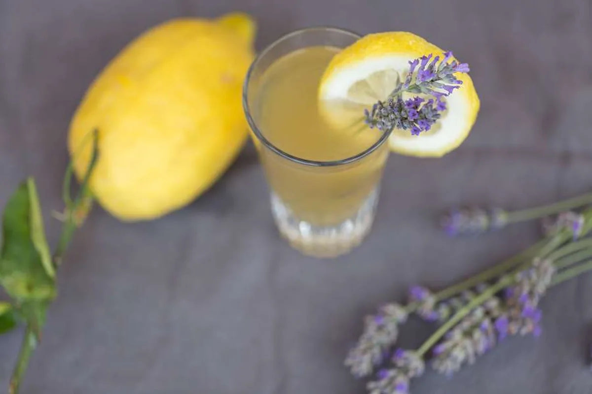 Levandulová limonáda