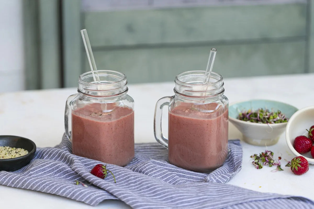 Smoothie s jahodami a klíčky