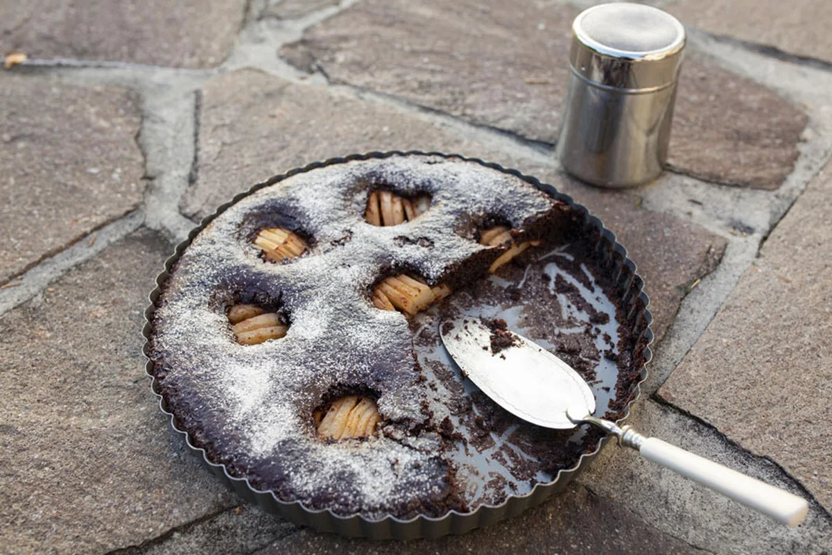 Veganský hruškovo-čokoládový koláč